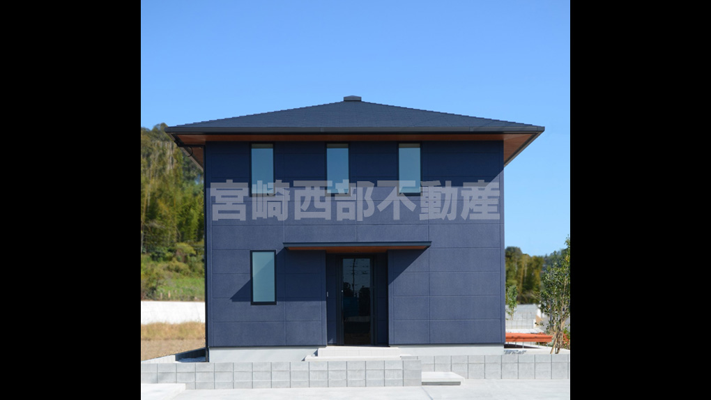 シンプルで飽きのこない端正な佇まいです。