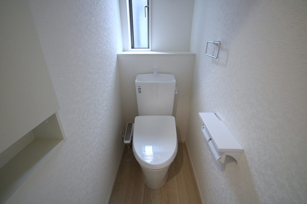 2階にもトイレが備えられており、快適な生活をサポートします。