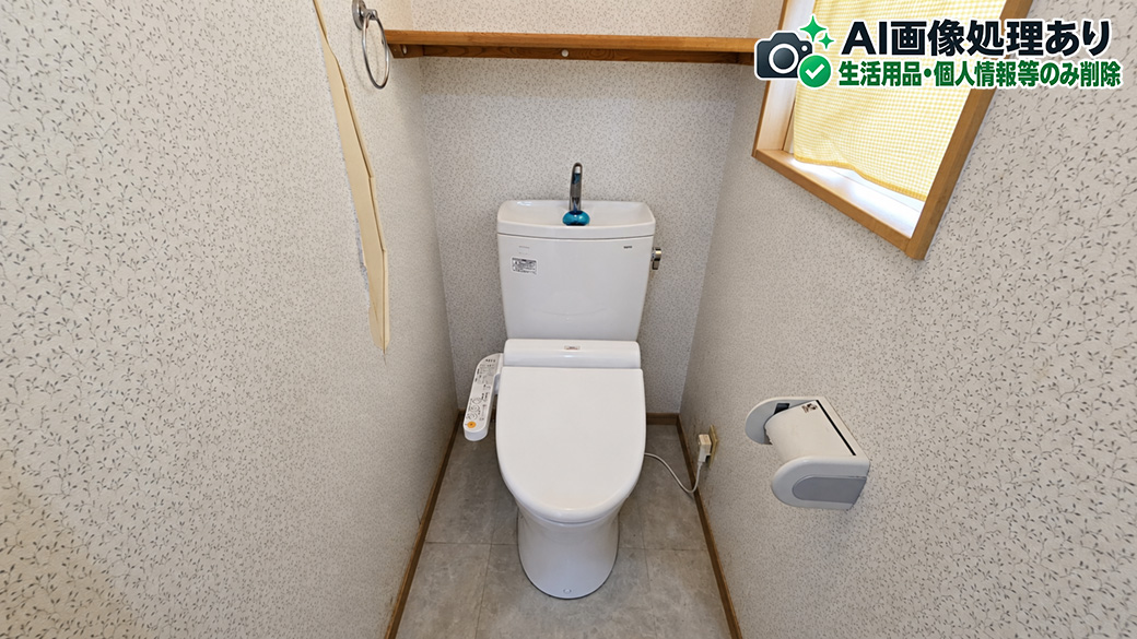 1階だけで利用できるトイレを確保。来客を住居階へ通さず対応できます。