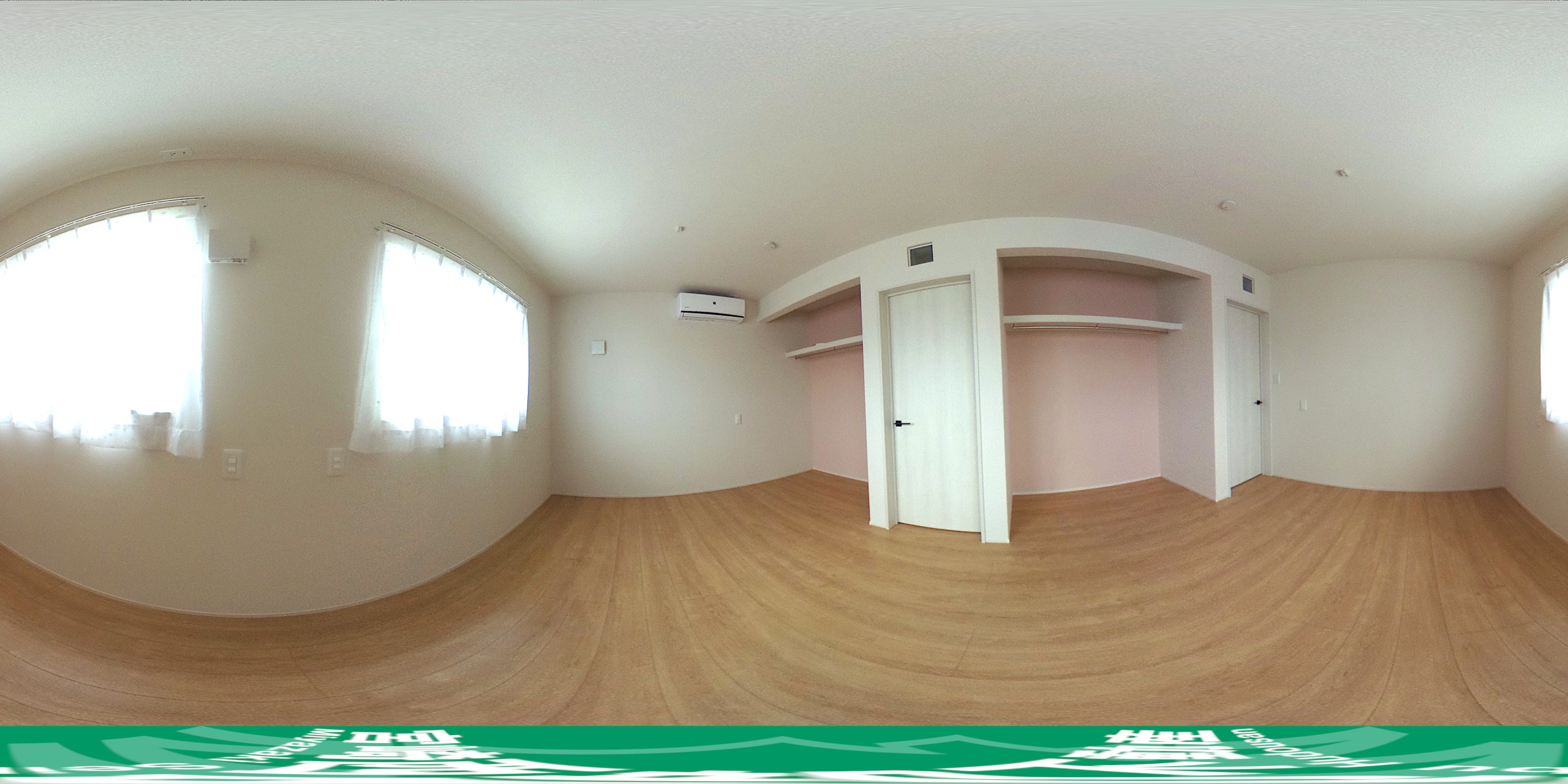 【2階洋室】360度パノラマビュー。マウスやタッチ操作で全方位を自由に見渡せます。