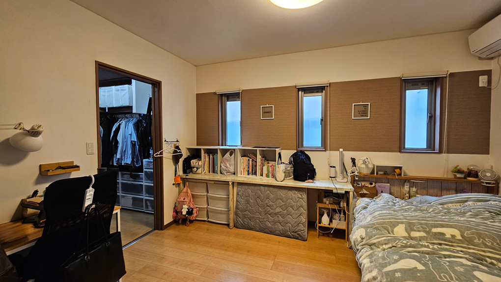 就寝から身支度までが自然に完結する動線設計