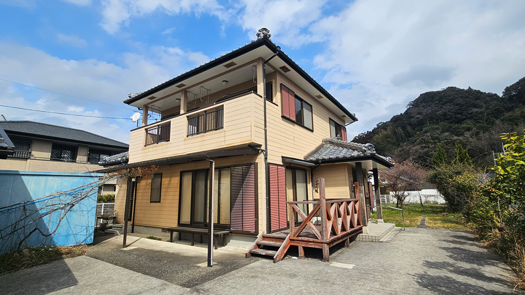 約228坪の敷地に建つ、ゆとりある和風邸宅