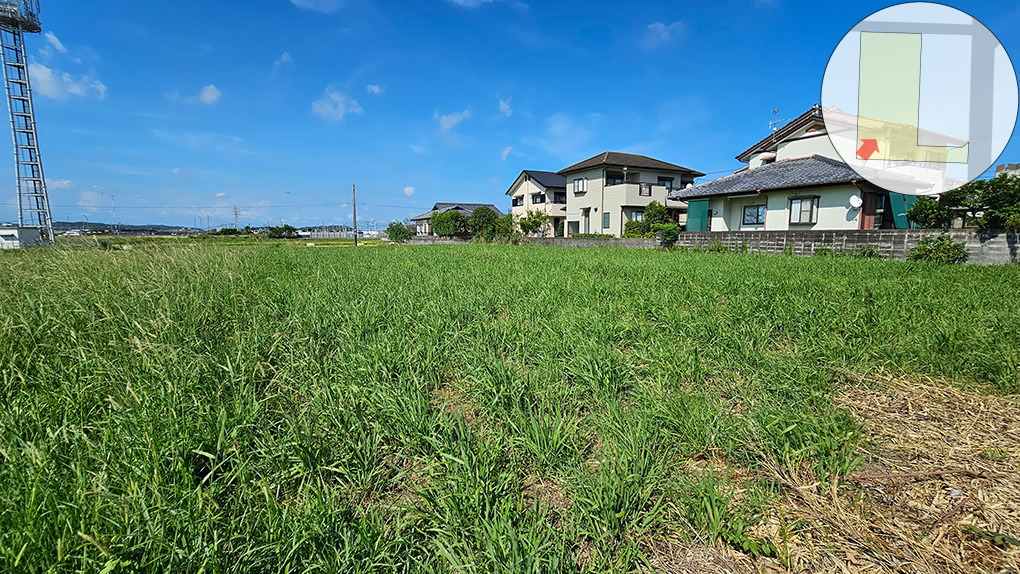 街中の喧騒から離れ、自然の中で心安らぐ生活を実現できる場所です。