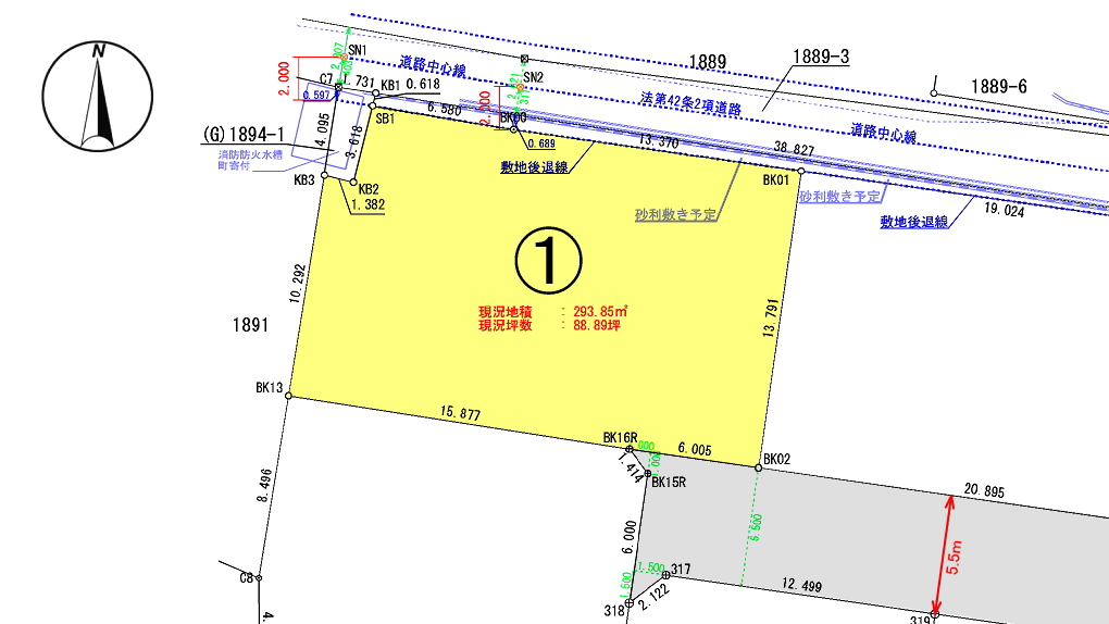 約89坪のゆとりある敷地。二世帯住宅や広めの平屋にも適した広さがあります。