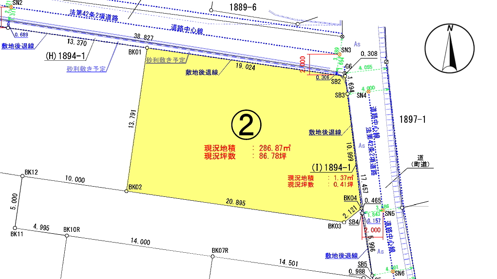 2号地は東・南・北の三方道路に面しています。