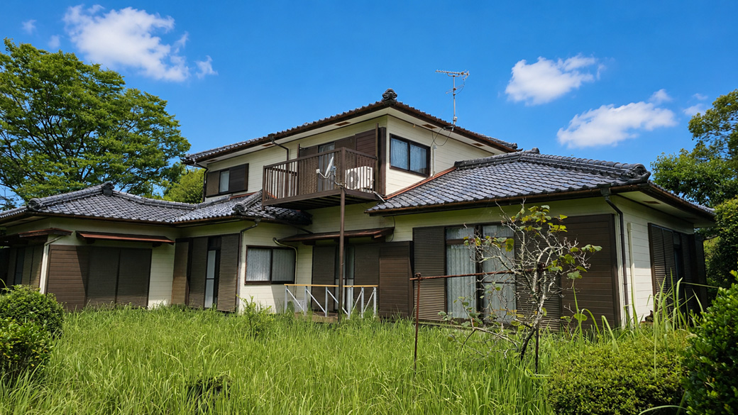 【現況渡し】既存建物あり。現況渡しで事業計画を検討しやすい物件。